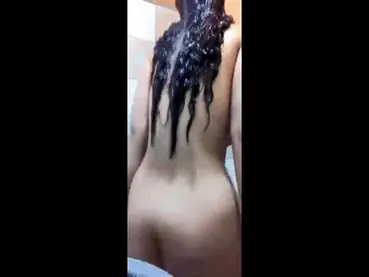 Dokumentasi Janda Semok Cantik Di Kamar Mandi