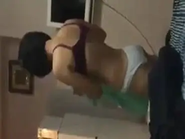 Dokumentasi Polwan Cantik Bersantai Di Kasur