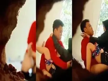 Dokumentasi Ukhti Hijab Cantik Live Bersantai Kasur