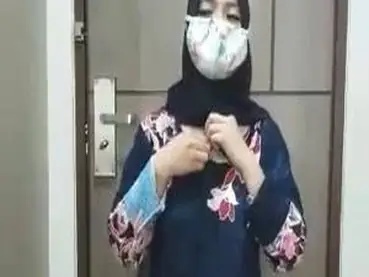 Dokumentasi Ukhti Hijab Siswi Cantik Live Kasur