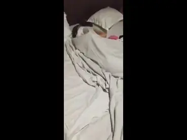 Mahasiswi Vania Cantik Live Kasur Selimut